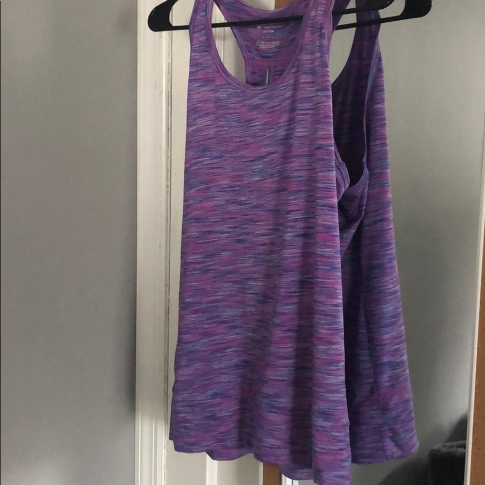 Workout tank top